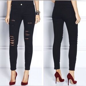 Frame size 30 Le Skinny de Jeanne Distressed Black Jeans Denim $ 198
